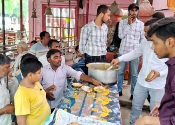 पुण्यतिथि पर याद किए गए वरिष्ठ अधिवक्ता सुरेंद्र प्रताप सिंह चौहान, तांबेश्वर मंदिर में उमड़े शुभचिंतक
