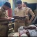 रायबरेली में सड़क हादसा: खड़ी डीसीएम से टकराया ई-रिक्शा, एक श्रद्धालु की मौत, छह घायल